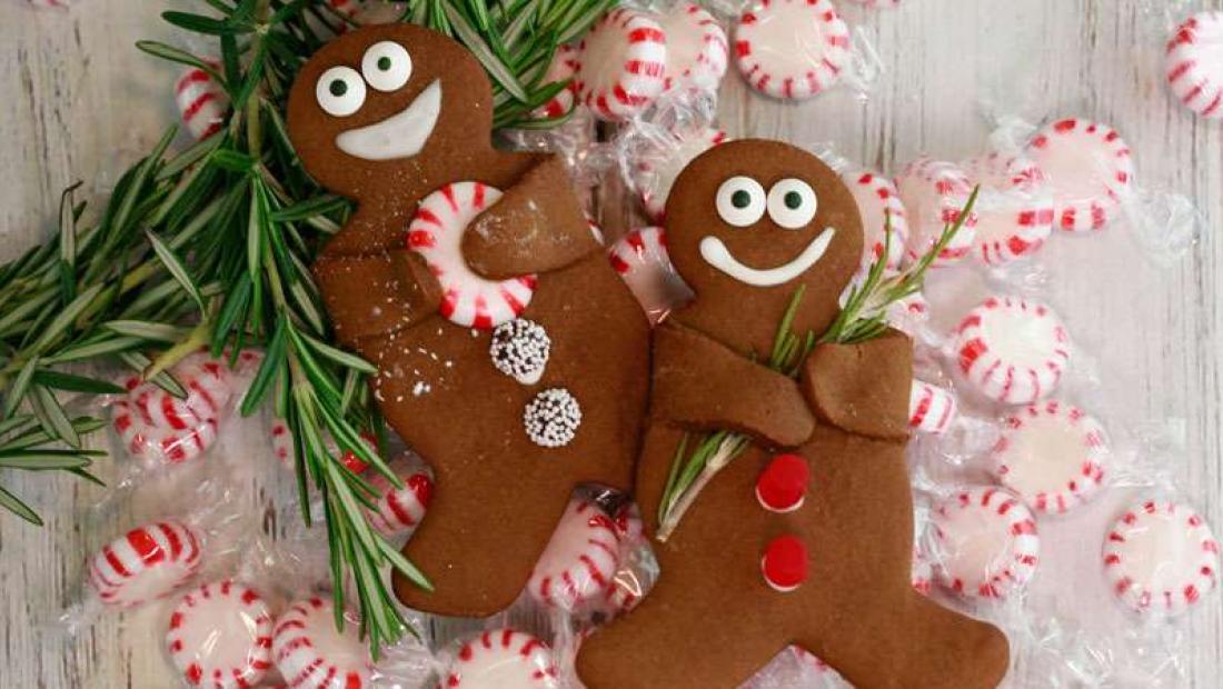 Hugging Gingerbread Men Cookies Recipe Rachael Ray Show