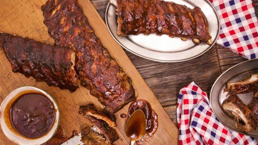 Katie Lee’s Best Barbecue Ribs Ever | Rachael Ray Show