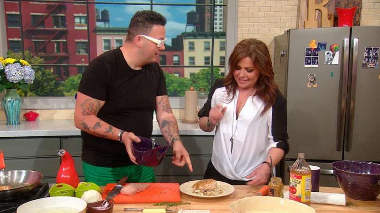 Slimmed Down Chef Graham Elliot Cooks with Rach | Rachael Ray Show