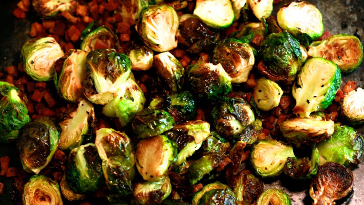 Racchette with Brussels sprouts