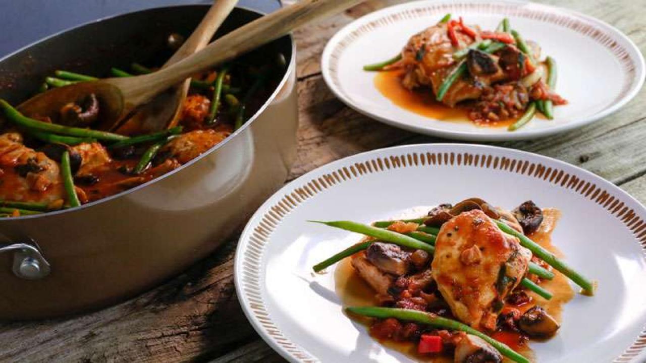 Cacciatore Style Boneless Chicken One Pot With Green Beans Rachael