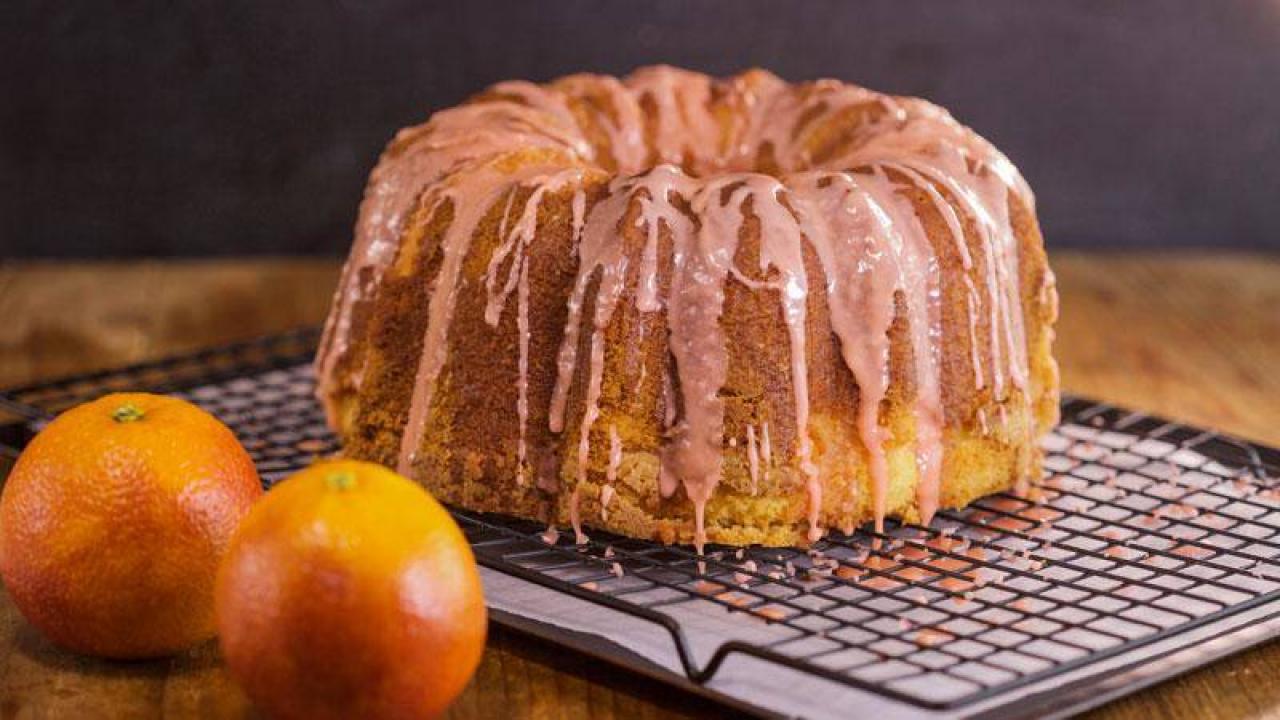 Pound Cake Recipe With Crisco (No Butter) - Delishably