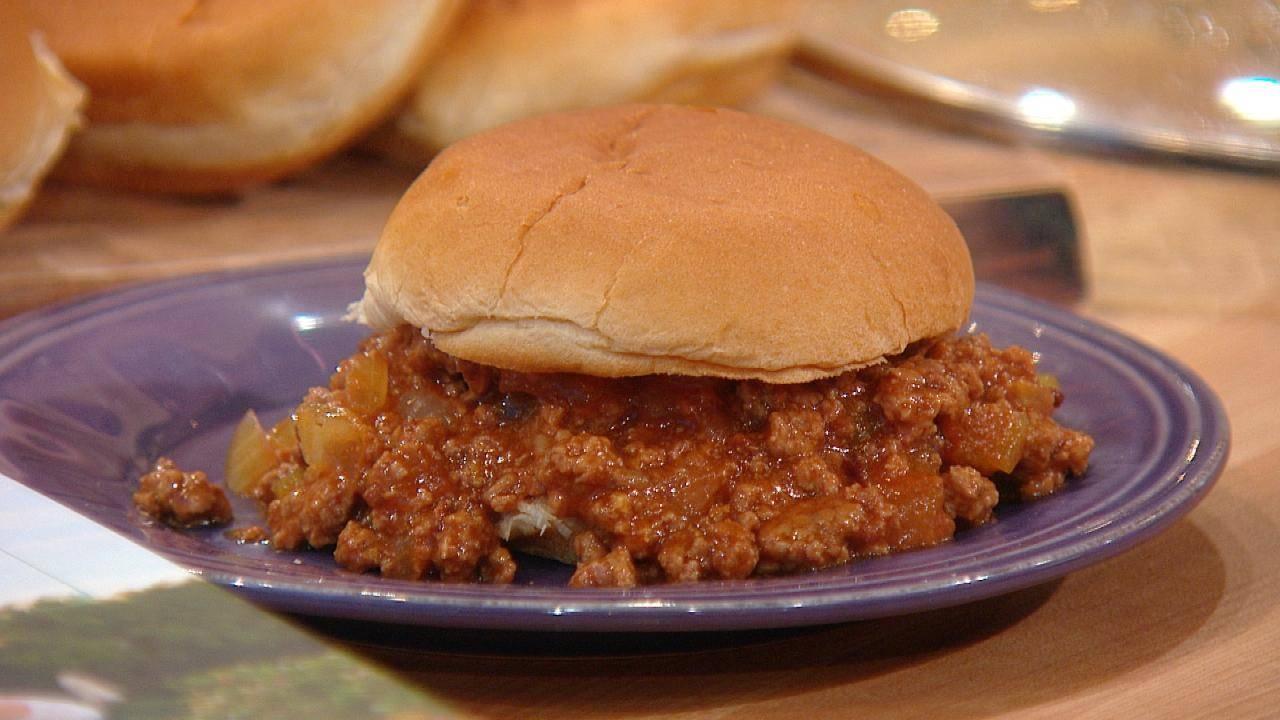 Slow Cooker Sloppy Joes Rachael Ray Show   1749985694001 5622765829001 5622753698001 Vs 