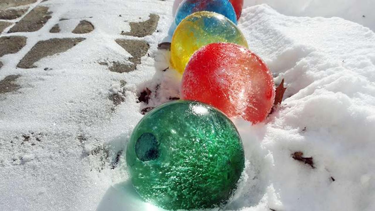 DIY Christmas Ice Balls - Domestically Blissful
