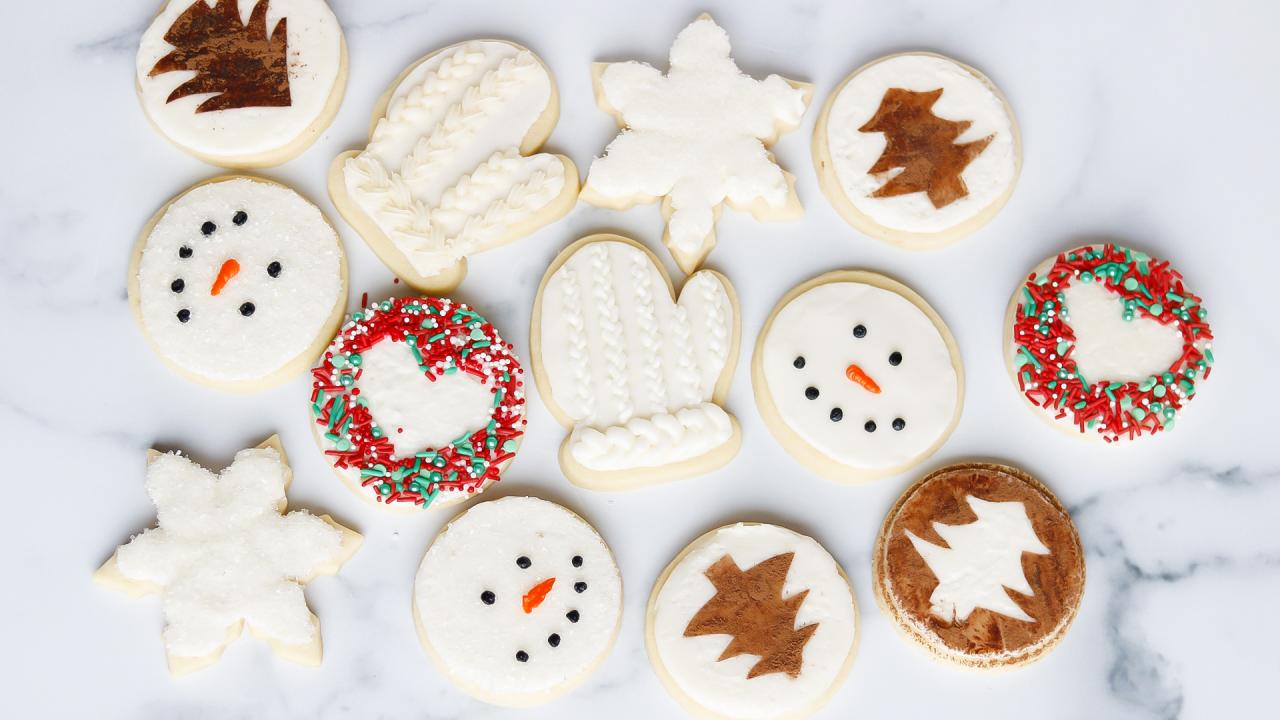 Pro Christmas Cookie Decorating Tips, Tricks + Ideas From a ...