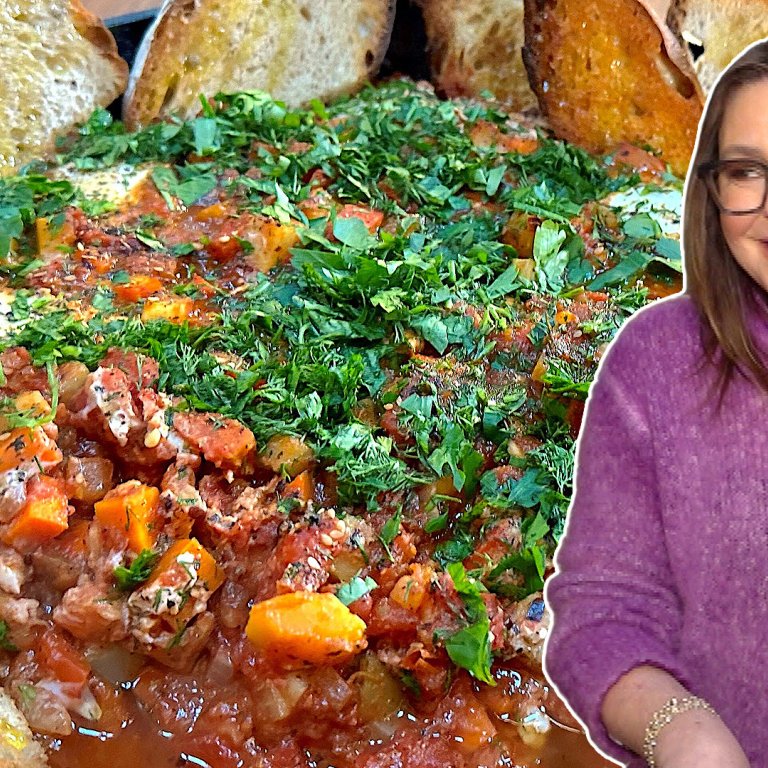 Rachael Ray Shared a One-Pan Skillet Dinner Recipe That Looks So Good –  SheKnows