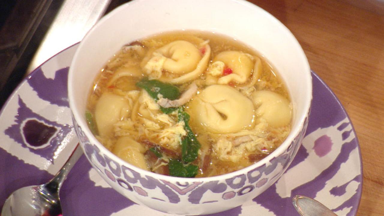 wonton-egg-drop-soup-recipe-rachael-ray-show