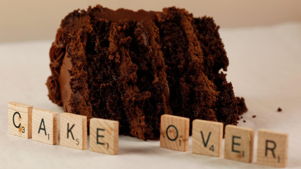 TikTok Baker's Hacks for Doctoring Cake Mix, Making Vegan Cake