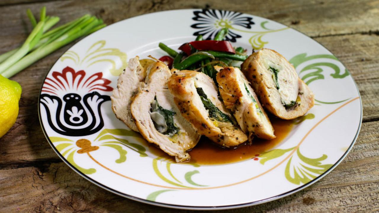 Chicken Rolls with Herbs and Green Onions and Roasted Green Beans with ...