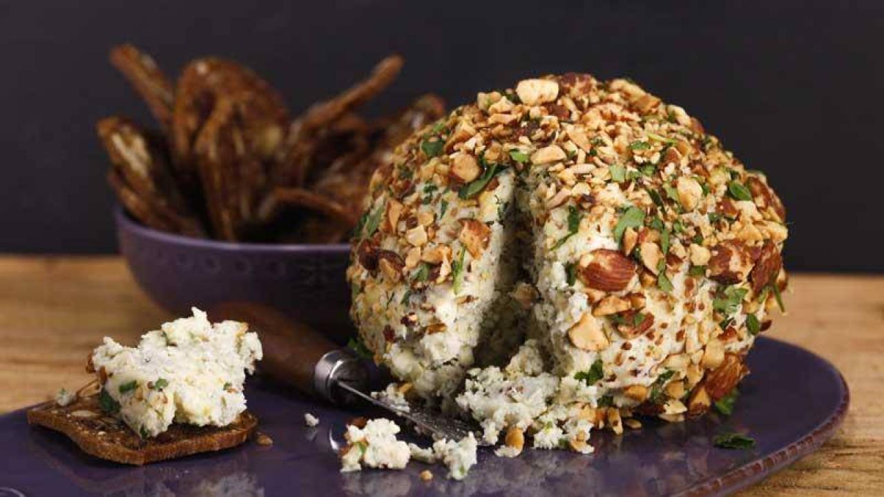 Blue And Maple Cheese Ball Rachael Ray Show