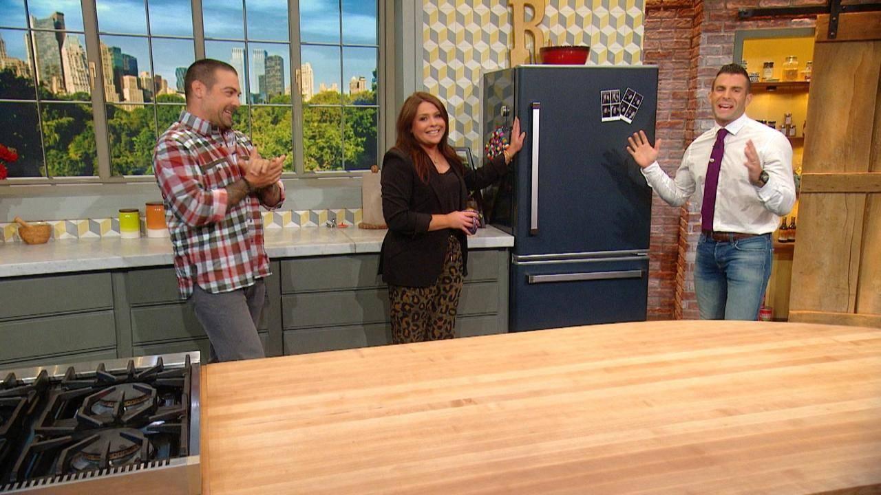 https://www.rachaelrayshow.com/sites/default/files/styles/video_1280x720/public/images/2017-09/1749985694001_5572496885001_5572398705001-vs.jpg?itok=7ZkhrlFt