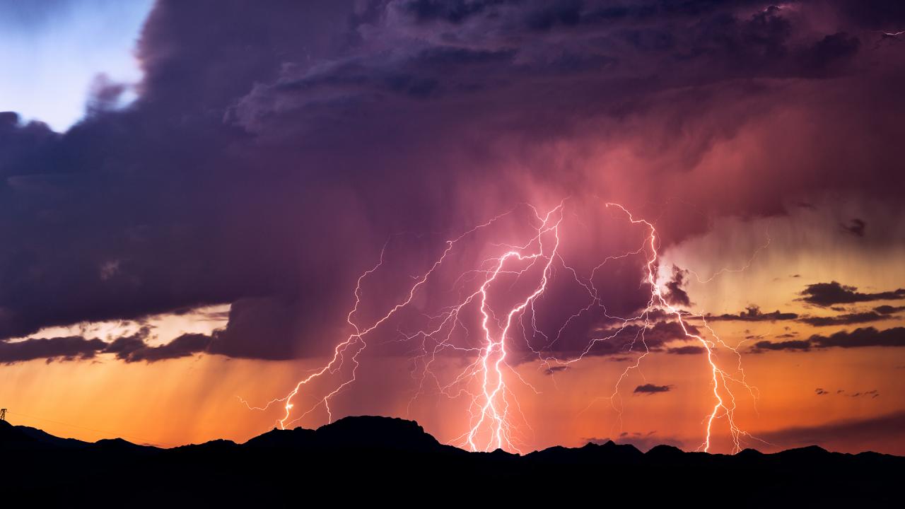 Can Lightning Strike the Same Place Twice? 